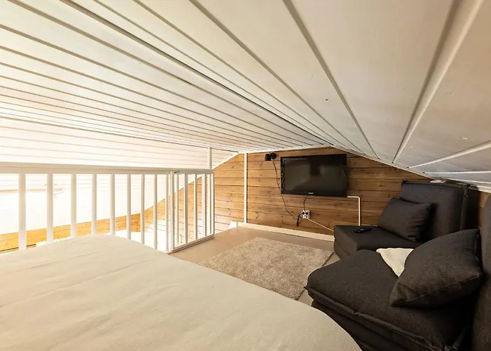 Unelmahelmi روكا